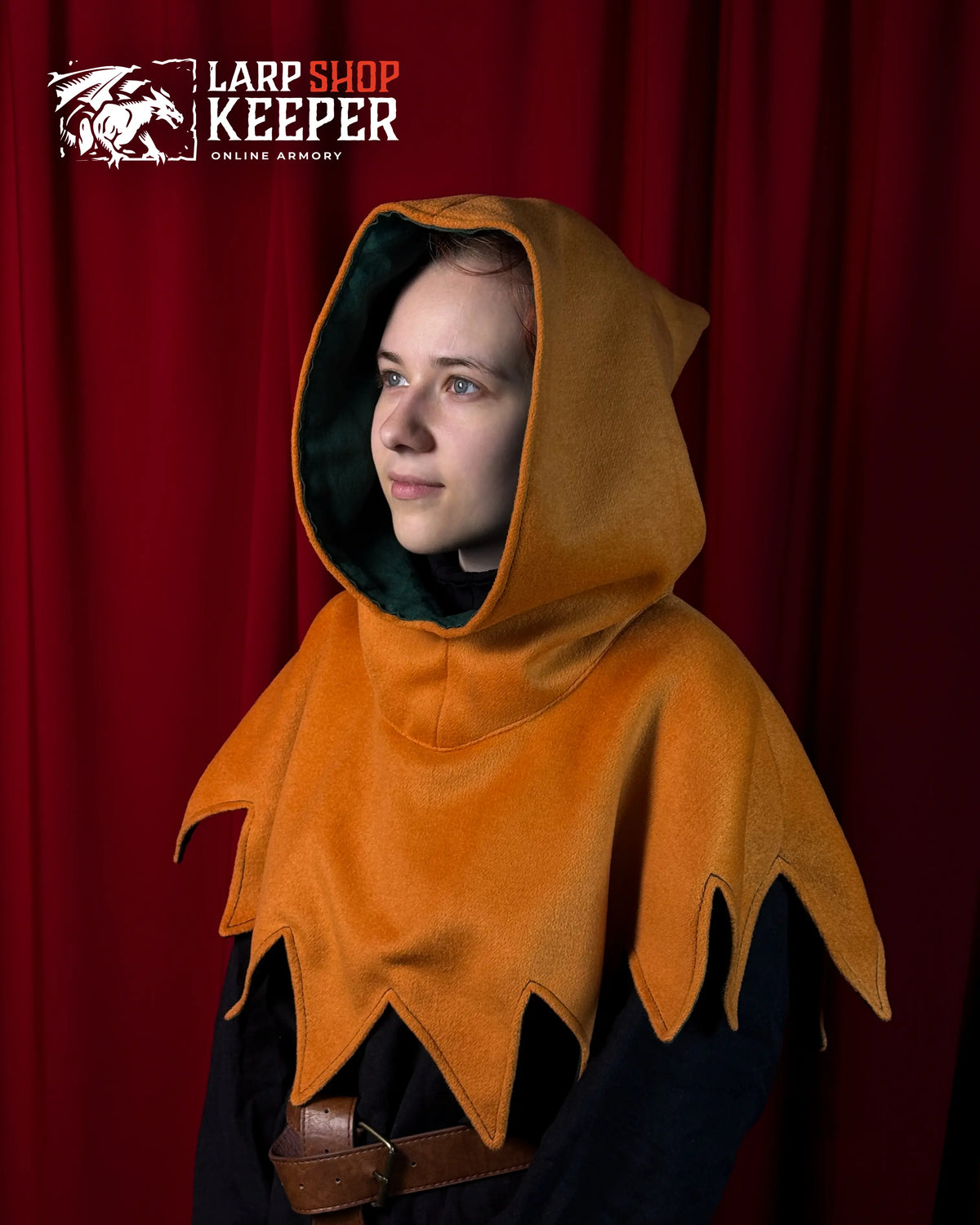 Medieval Dagged Hood